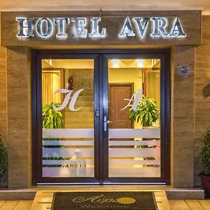 Avra Переа